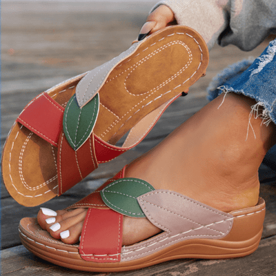 Livia Leaf Orthopedic Sandals